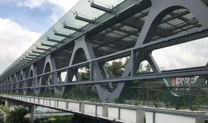 河南论管桁架结构工程弯管加工防锈处理的方法